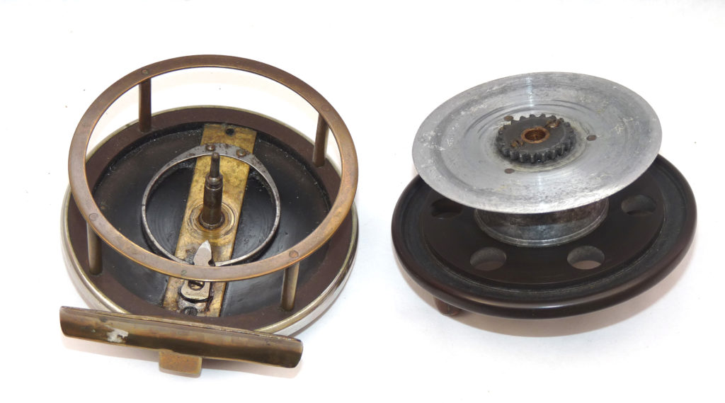 Slater pattern 3.5" ebonite & brass Combination reel, german silver rim ,full guide - Image 2