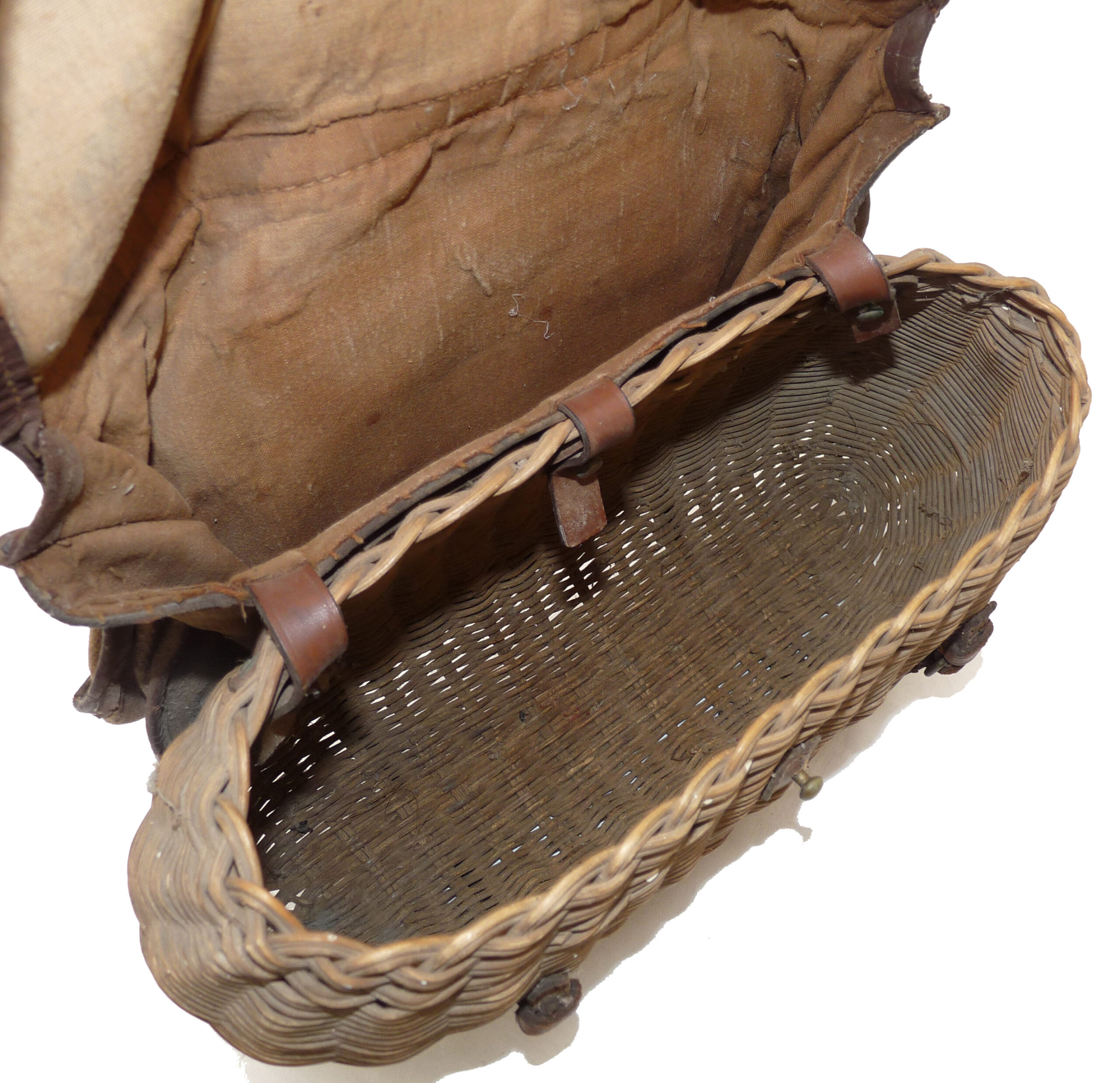 wicker fly fishers creel with a rear canvas bag, scarce antique model to collect or use - Image 6