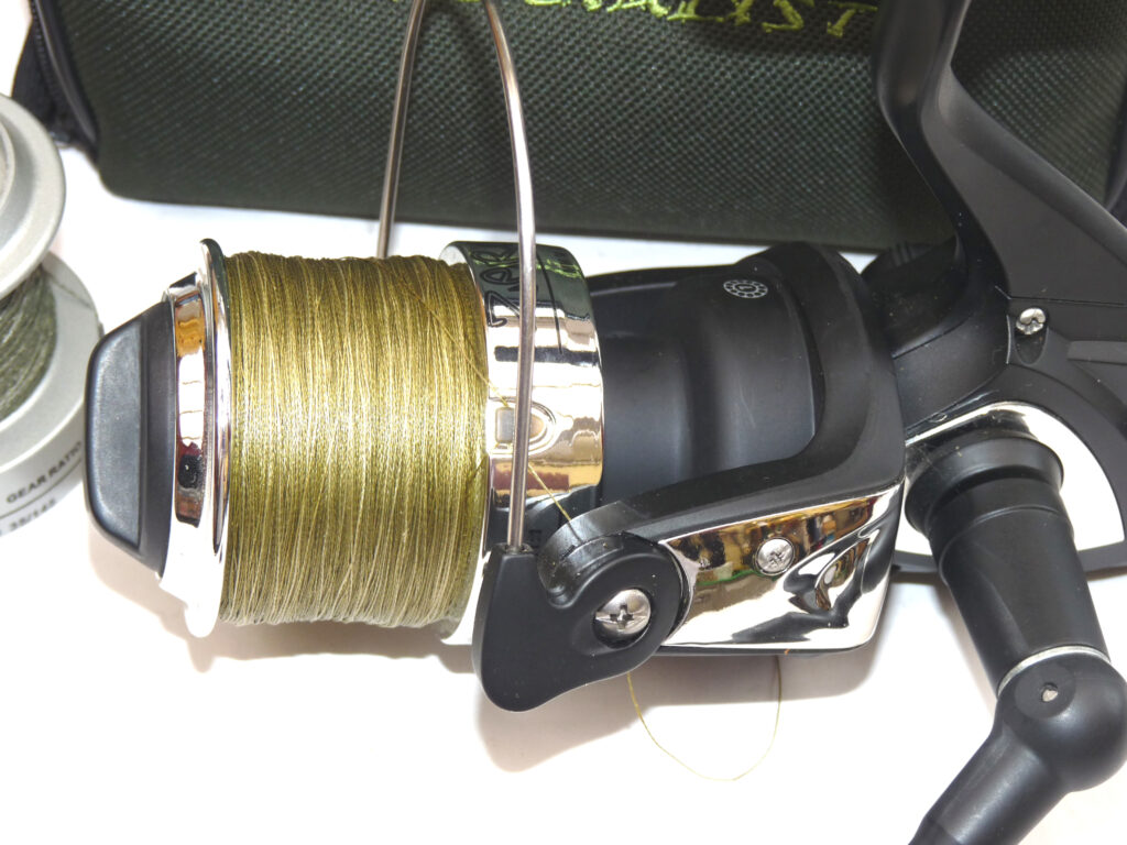 Zero 760 long range bait runner reel, spare spool & padded case, pike carp - Image 3