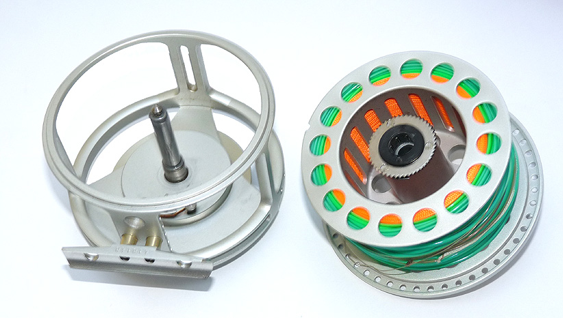 Hardy Angel 9/10 large arbor salmon fly reel +box, case + Hardy DT9i line - Image 5
