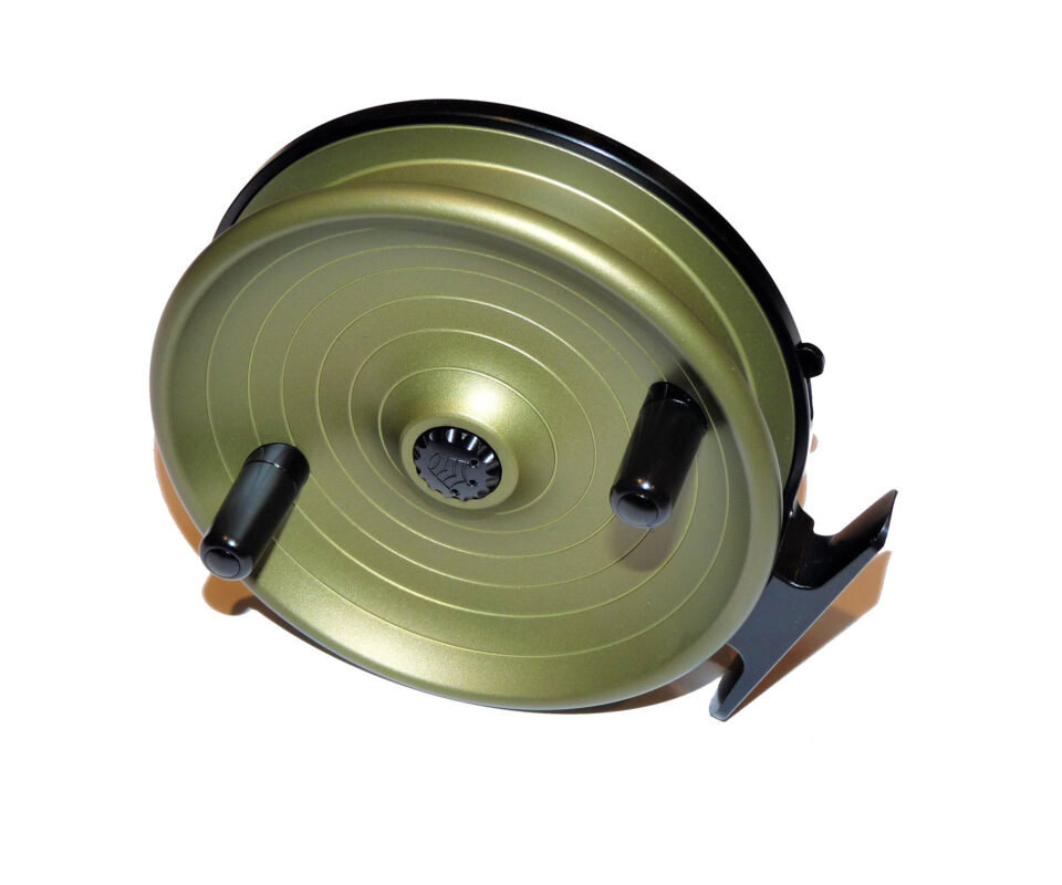 TT Classic Kinetic 425 Kingpin centrepin reel in limited edition olive green