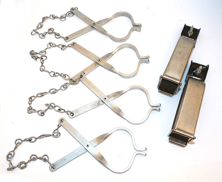 3 pairs Hardy vintage wader Clasp boots hangers + Wheatley car roof top rod carrier