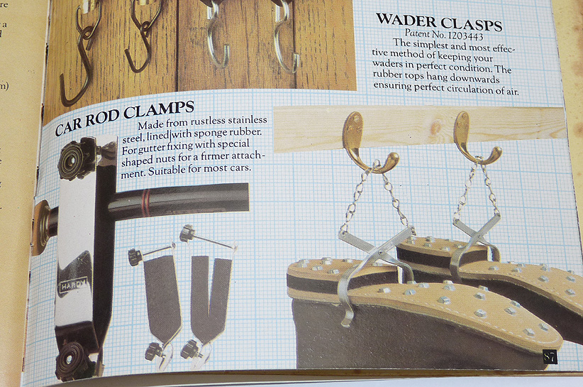 3 pairs Hardy vintage wader Clasp boots hangers + Wheatley car roof top rod carrier - Image 4