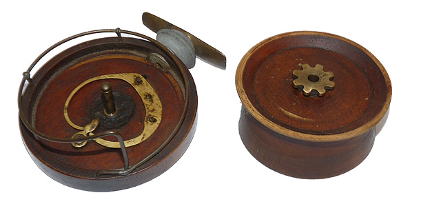 Kings Patent 1912 twisting foot tournament Nottingham side cast reel - Image 5
