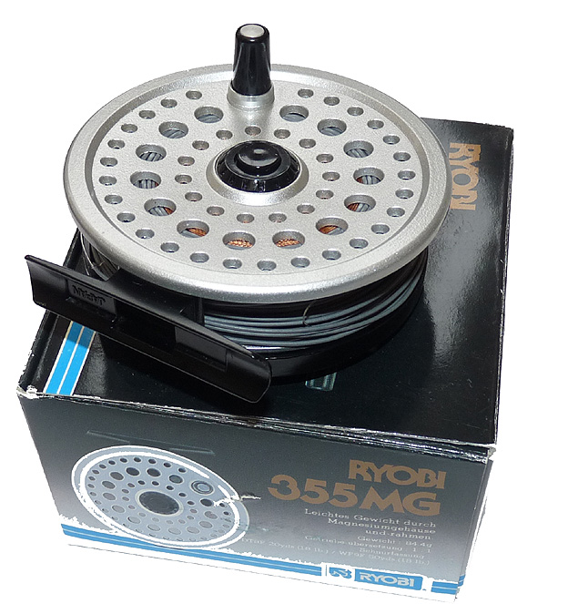 Ryobi, Japan 355MG Magnesium fly reel,best condition 3.5” + s/spool DT4/5 lines + box - Image 3