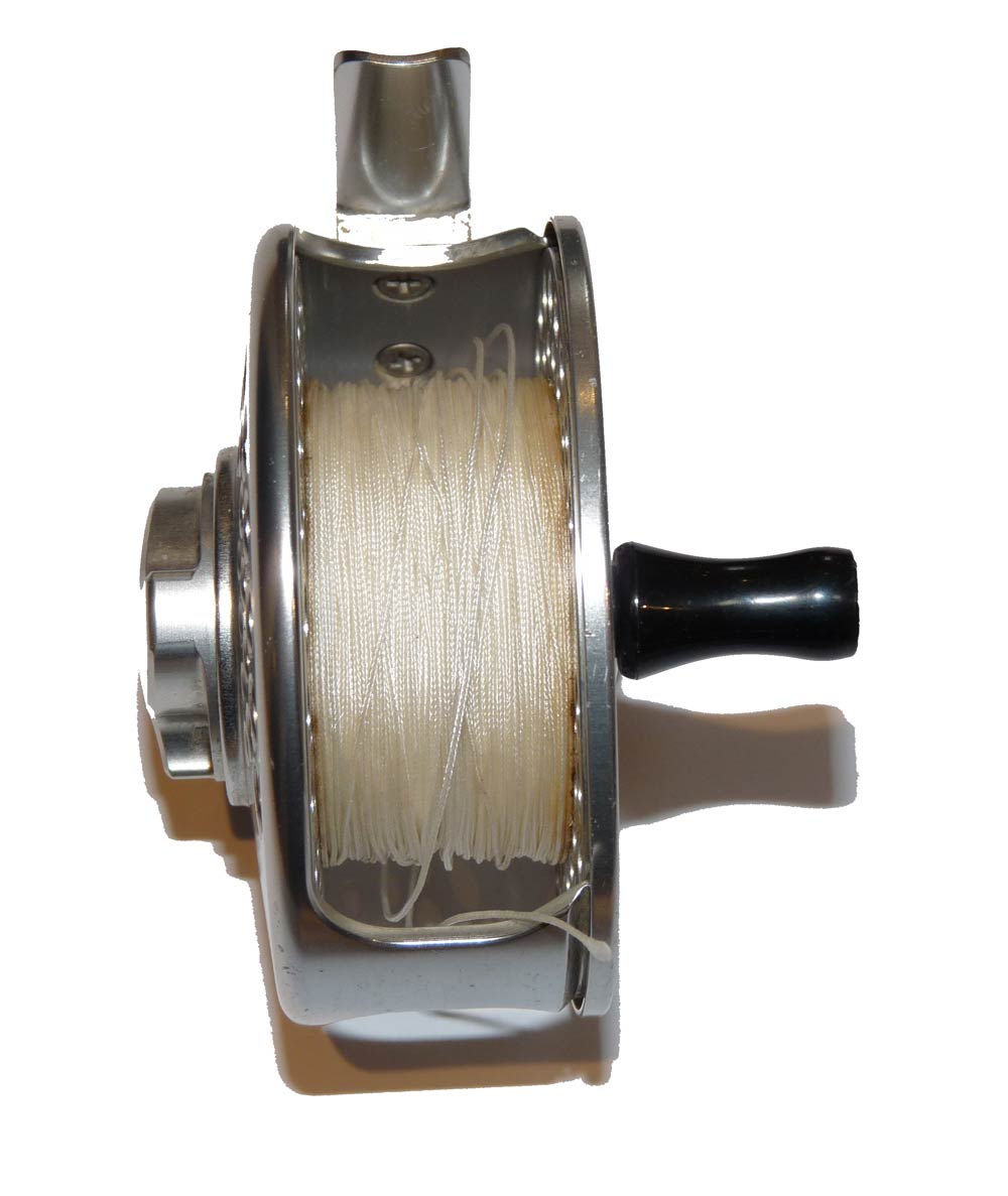 Orvis Battenkill Access Mid arbor II 3" trout fly reel in pouch