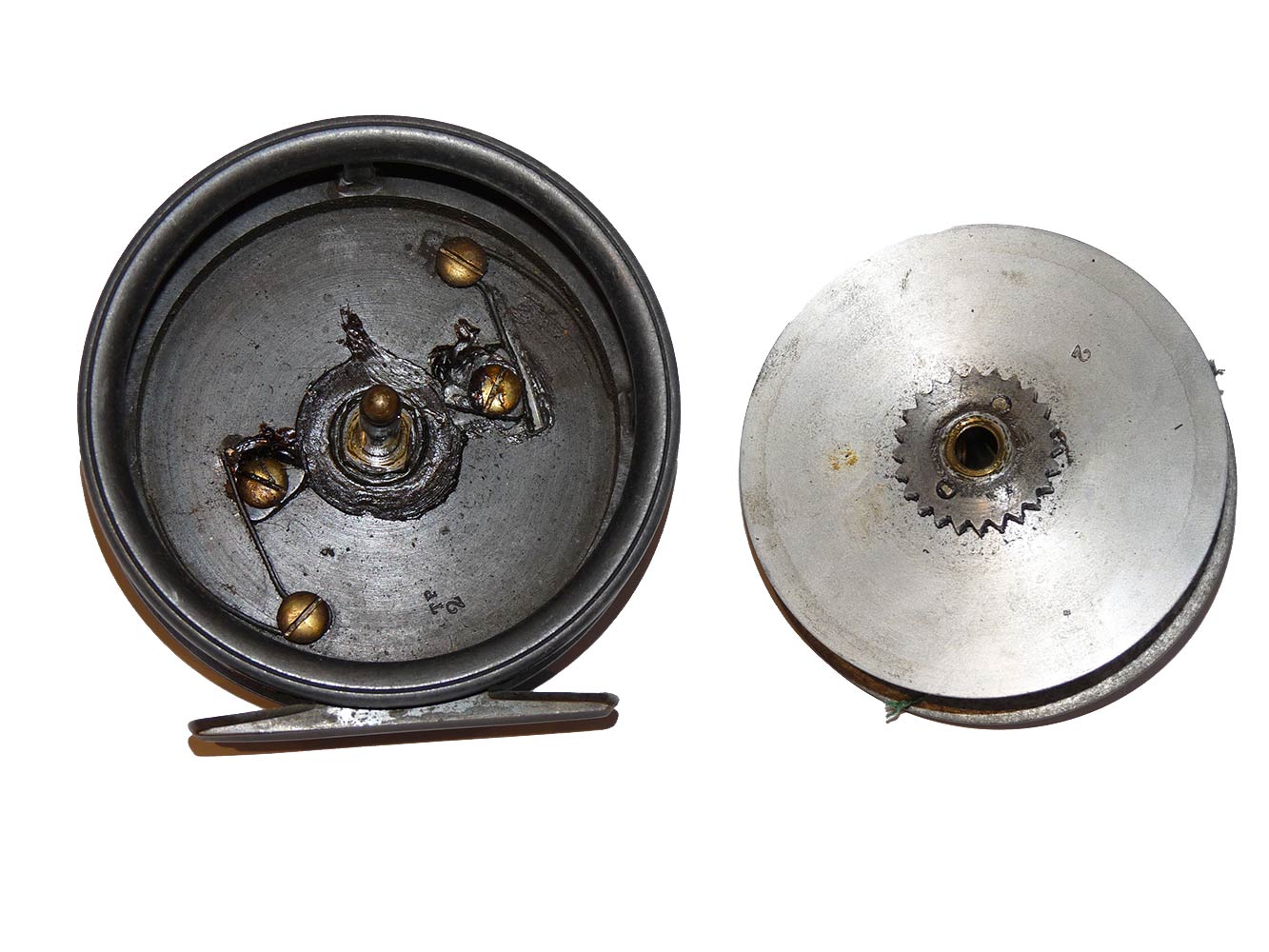 Walker Bampton 3.5" alloy dry fly vintage reel - Image 5
