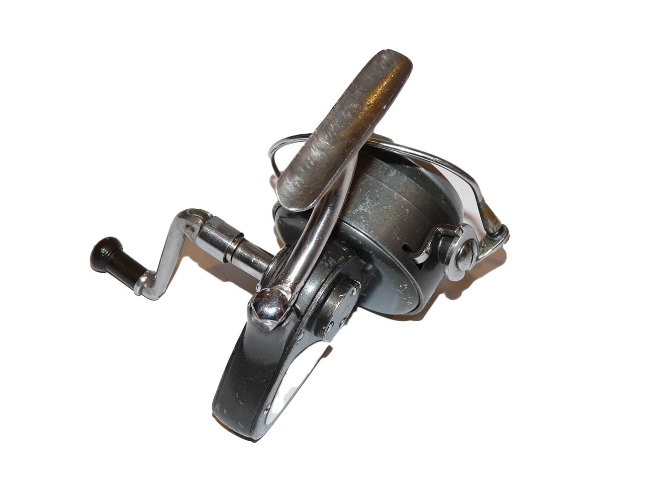 Hardy Exalta fixed spool fishing reel needs slight attention - Image 2