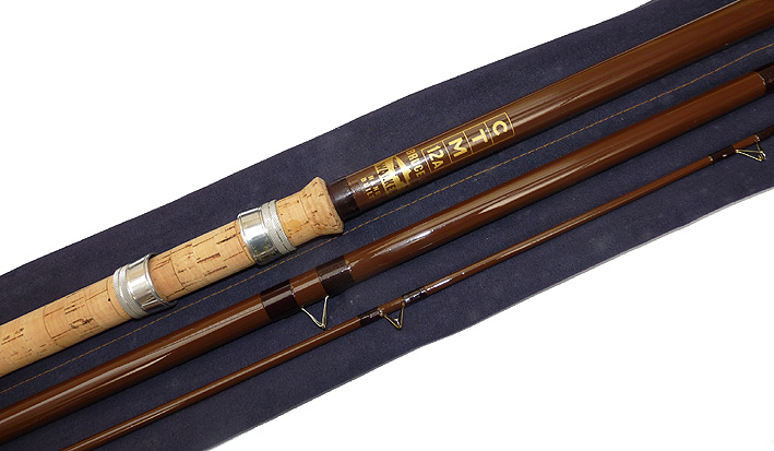 Bruce and Walker CTM12a hollow fibreglass match rod in fine vintage condition