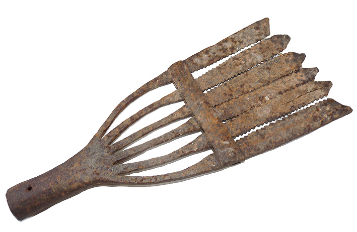 Victorian English wrought iron eel Gleave, totally original, large size fishing display c1900 - Image 3