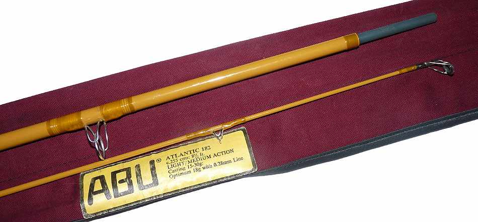 Abu Atlantic 182 vintage 8'6" 2 pce spinning rod with bag - Image 4