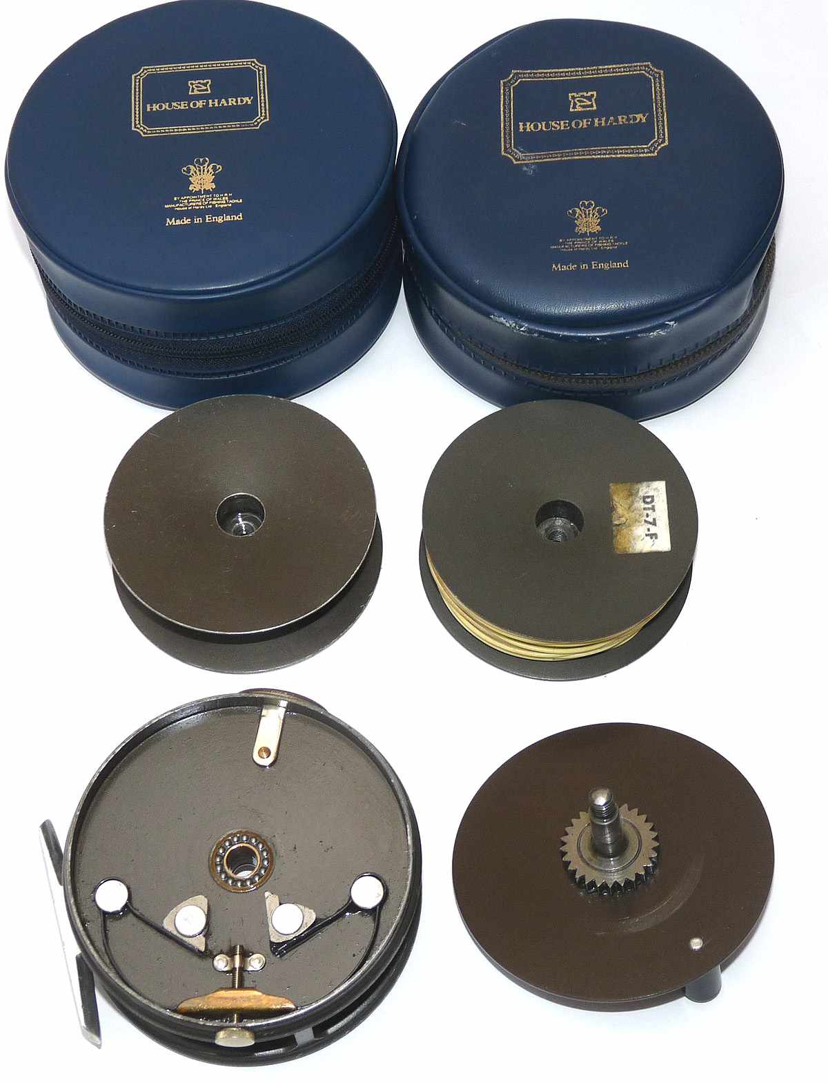 Hardy Perfect 3-5/8" alloy trout fly reel + spare spool + 2 cases - Image 3