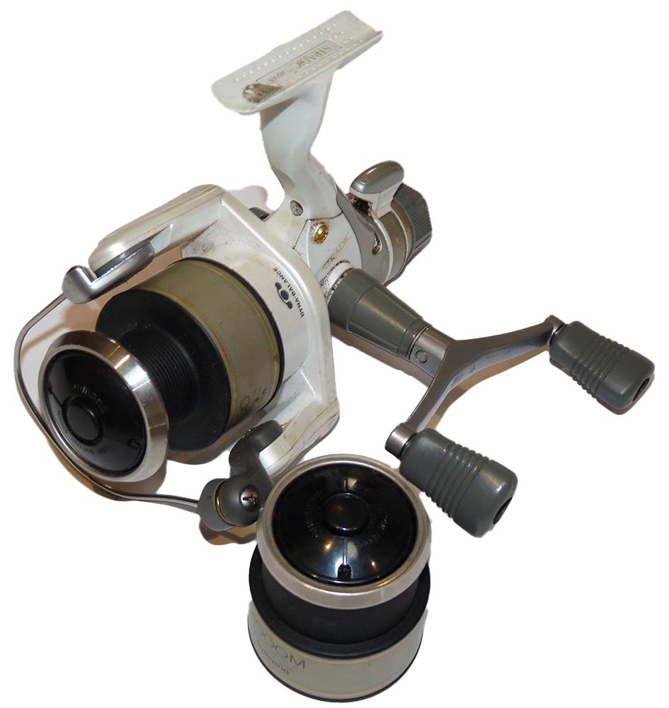 Shimano Stradic 4000 roller ball bearing fixed spool reel