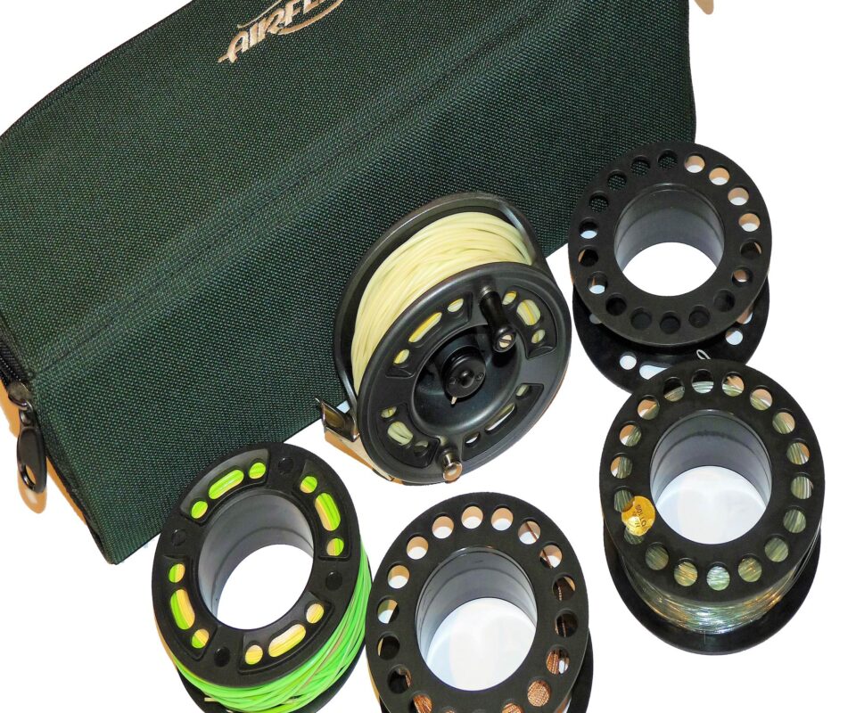 Greys GRX #9/11 salmon fly reel with 4 spools and case