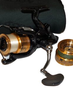 Shimano 4000D Baitrunner carp / cat fish fixed spool reel