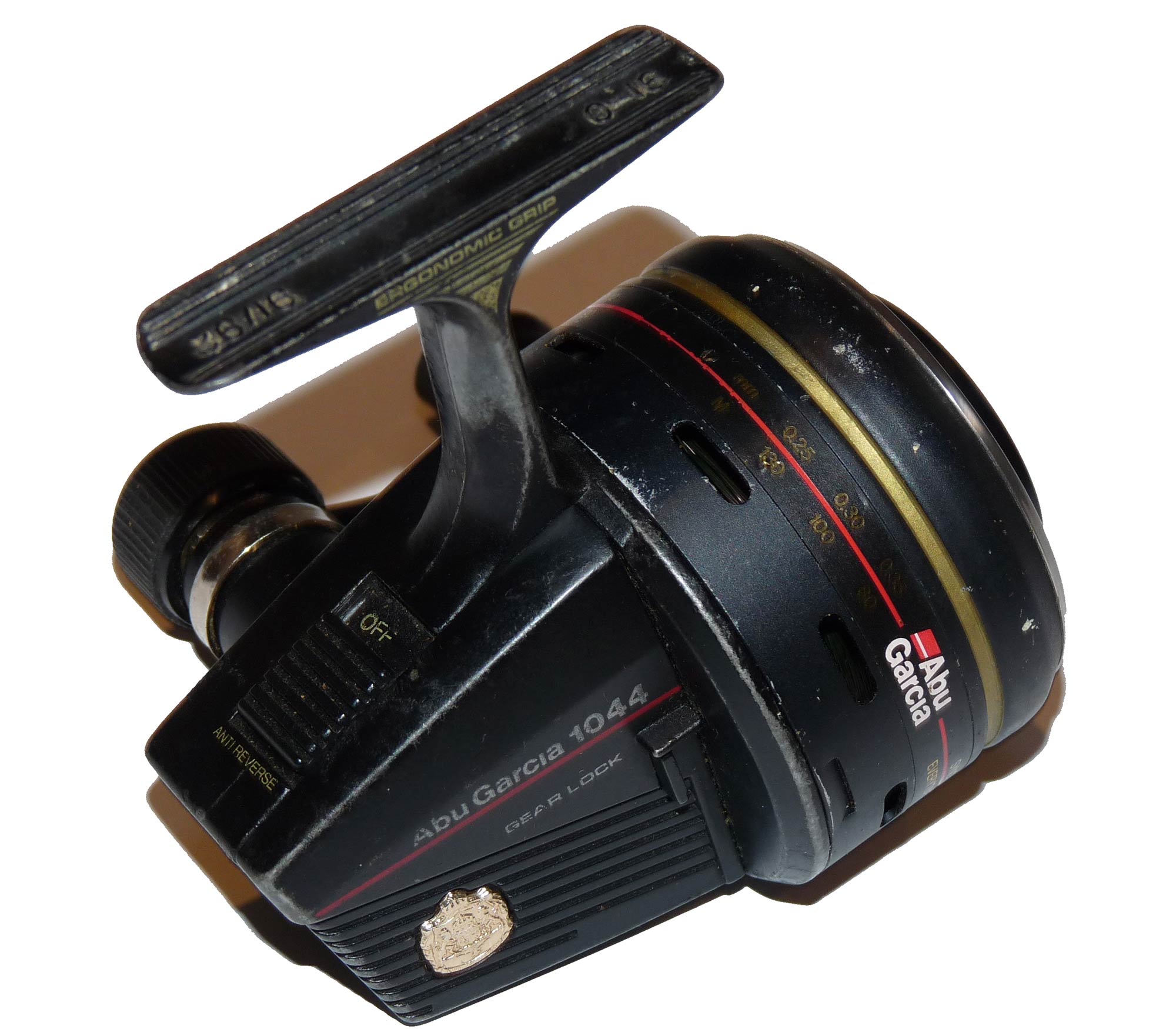 Abu 1044 closed face trotting reel classic mid 90s Abu 1044 closed face trotting reel classic mid 90s
