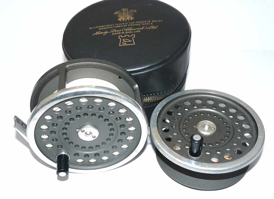 Hardy Marquis Salmon No2 fly reel + spare spool + case, best condition
