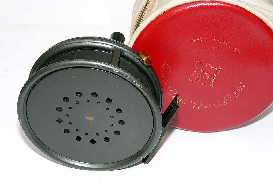 Hardy Perfect 3-7/8" alloy fly reel 1950's fine with case