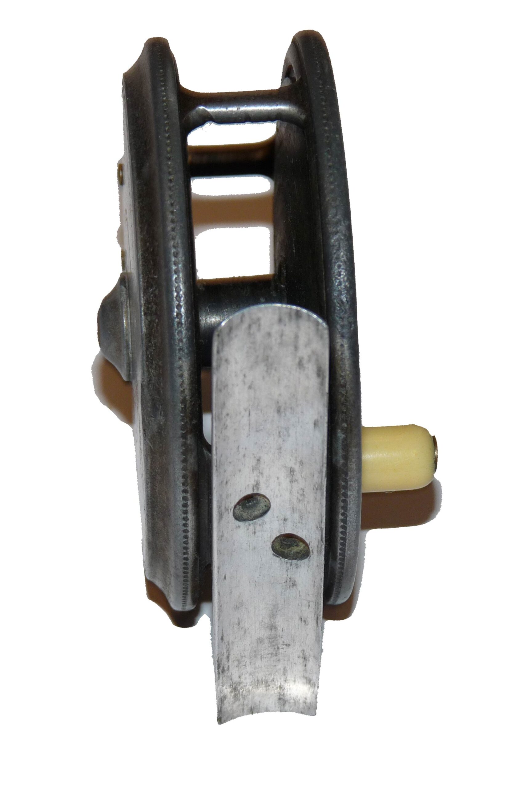 Hardy Uniqua MK I 3 1/8" trout fly reel rare made for 1 year 1919 - Image 4