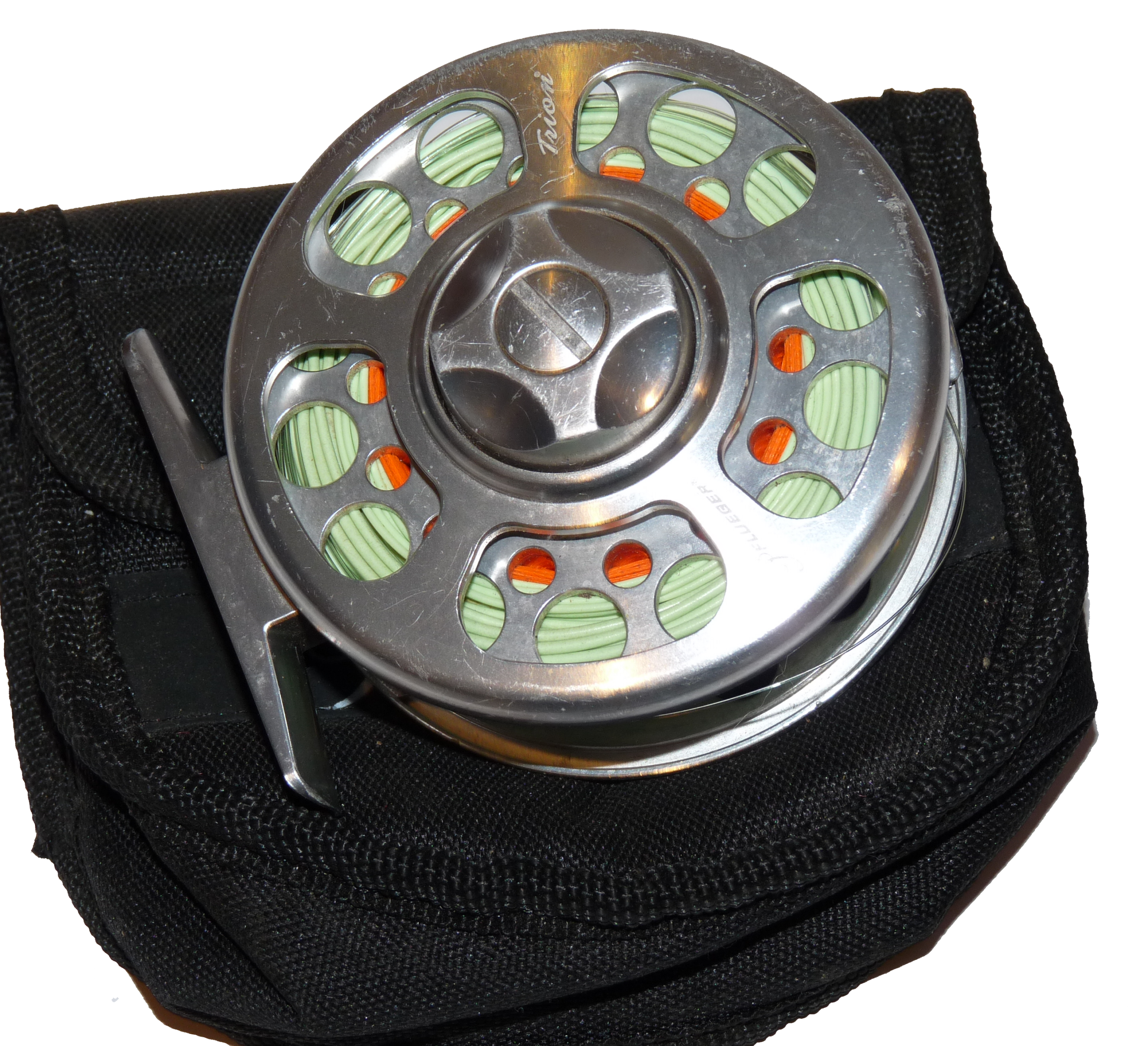 Pflueger Trion 3.25" trout fly fishing reel in case - Image 4