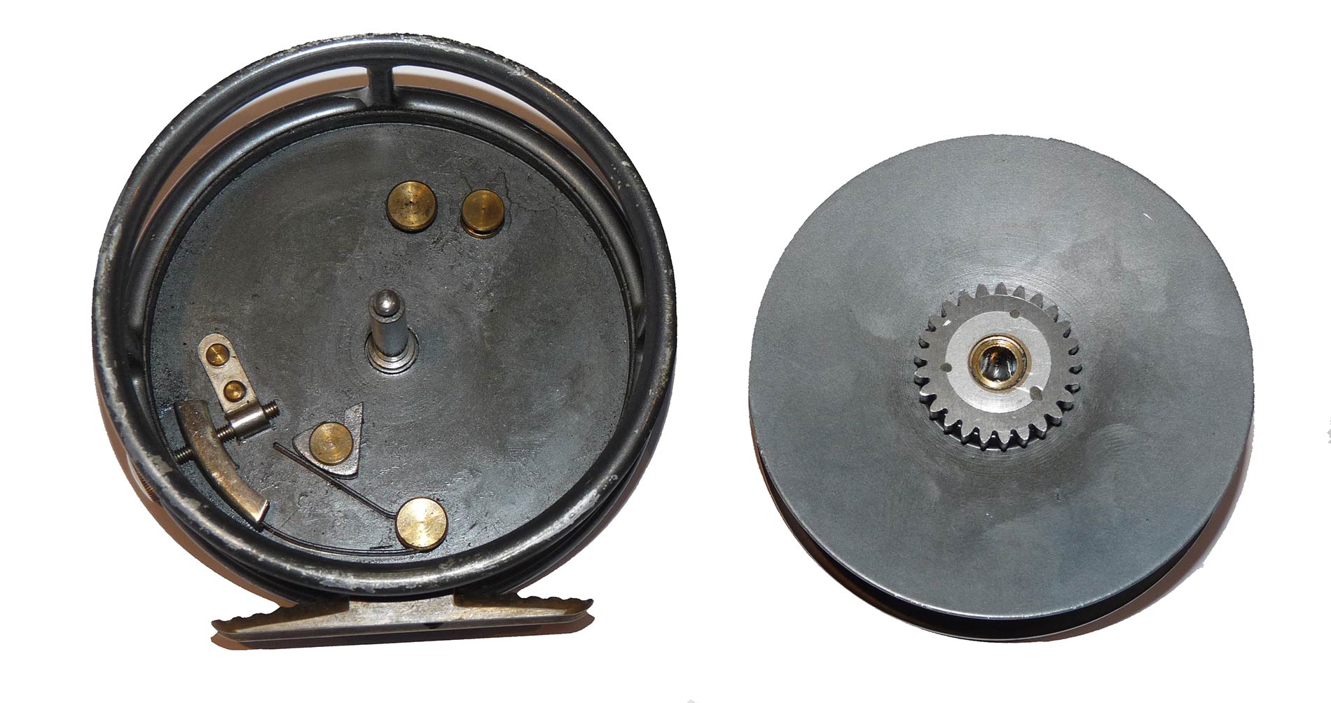 Hardy St John 3 7/8" trout fly reel with Hardy reel case - Image 5