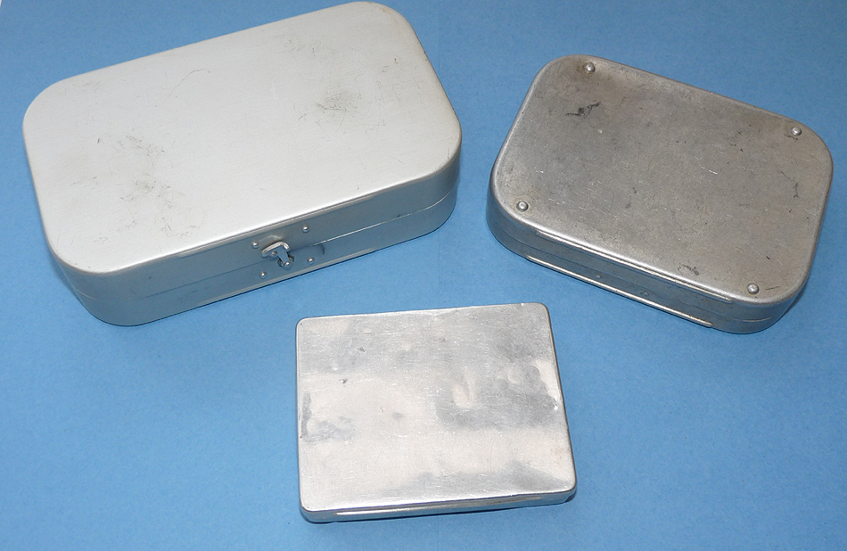 3 Wheatley alloy fly boxes, 32 + 12 compartment + Abbey Chub fly box - Image 3