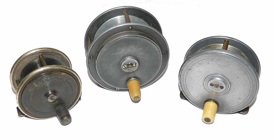Carter, Malloch Army Navy alloy ebonite antique fly reels 2.5 to 3"