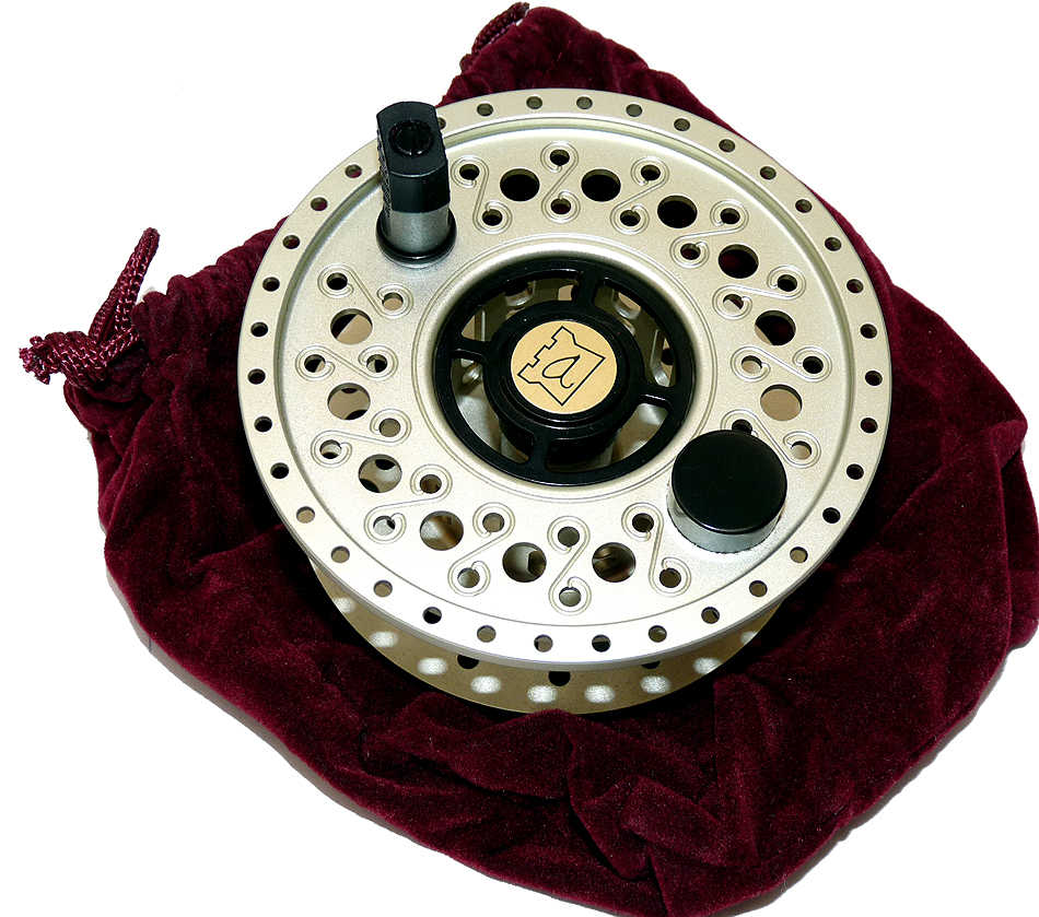 Hardy MLA Gold 400 Ltd edition spare spool and bag