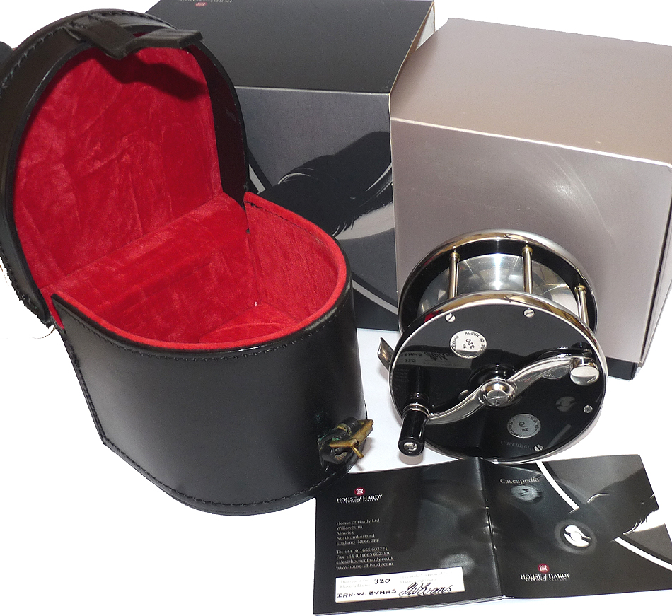 Hardy Cascapedia 4/0 No 320/500 Ltd ed mint with case, gloves box papers