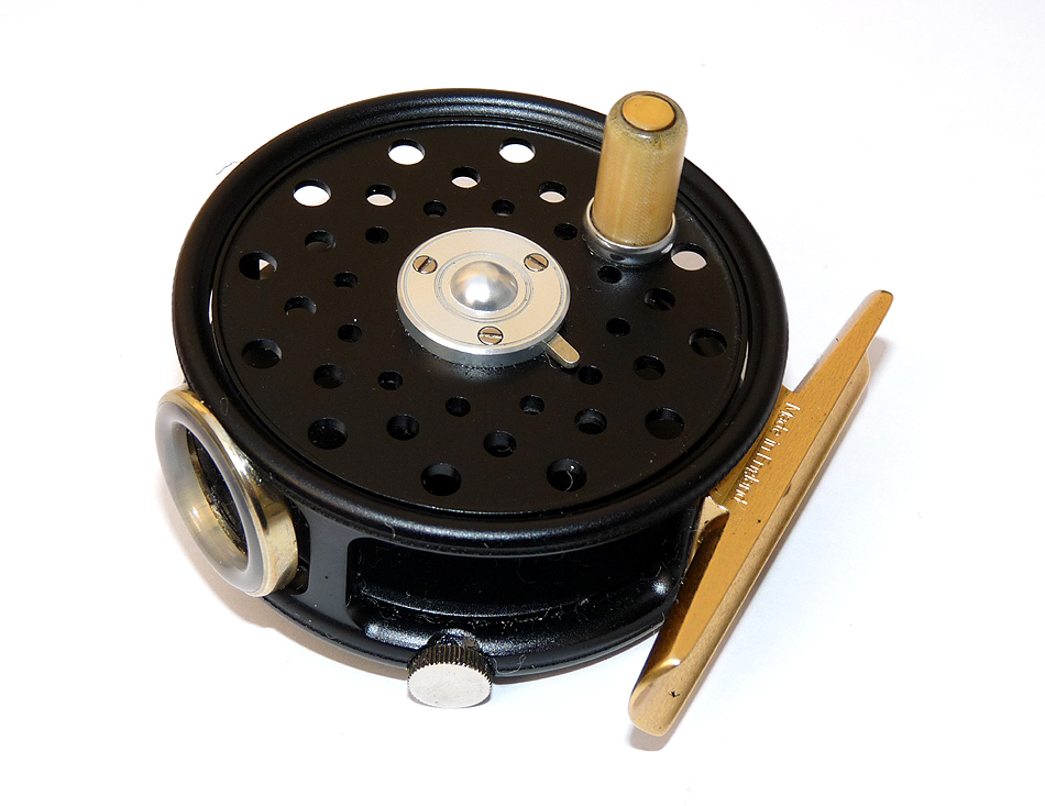 Hardy St George Junior 2-9/16 black edition fly reel RHW agate guide, case papers and box - Image 3