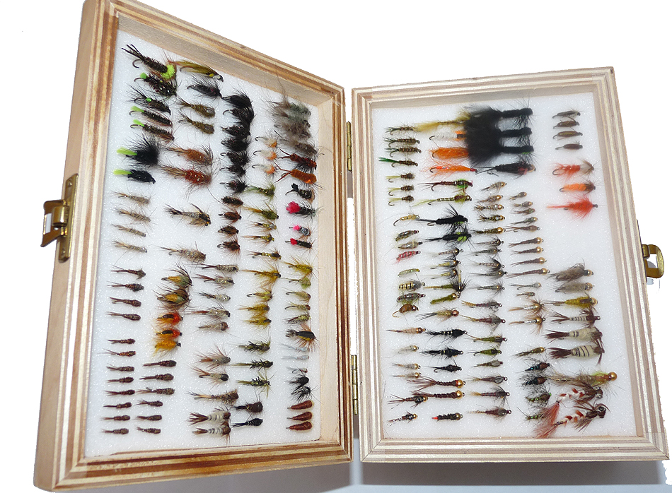 hundreds of trout and grayling flies in two wood boxes, single triple layer - Image 3
