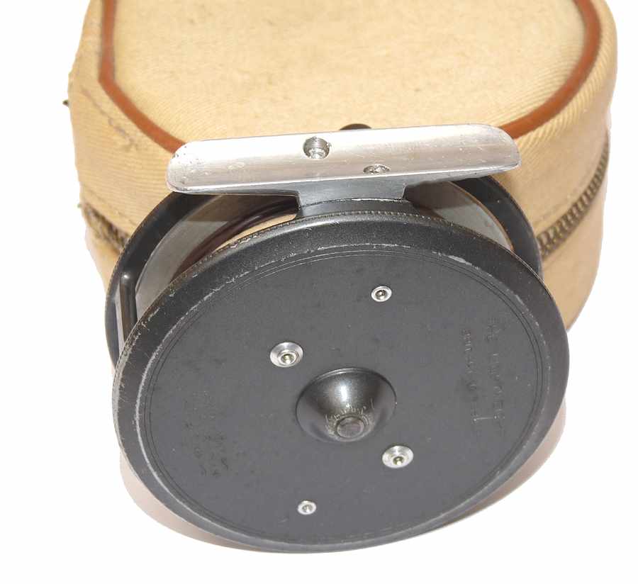 Hardy The Lightweight alloy trout fly reel solid drum + canvas case - Image 3