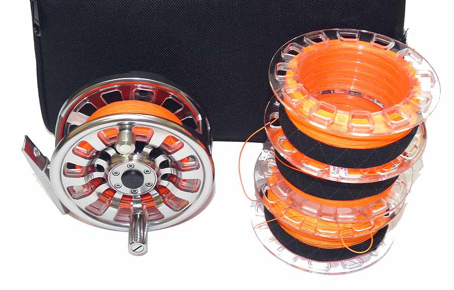 Hardy Demon 5000 large arbor fly reel, 3 s/spools & padded case - Image 4