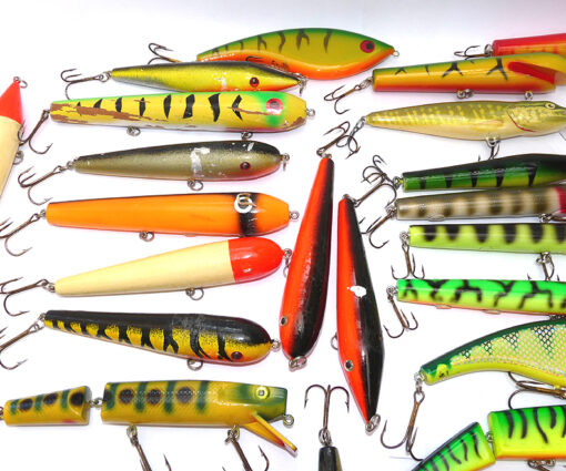 Alternative view of Plano box 50+ pike musky lures Rapala & more