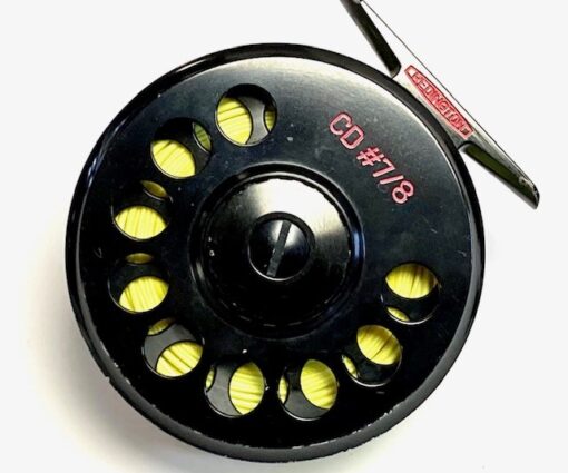 Alternative view of Reddington 3.5" CD #7/8 trout fly reel with spools / cases