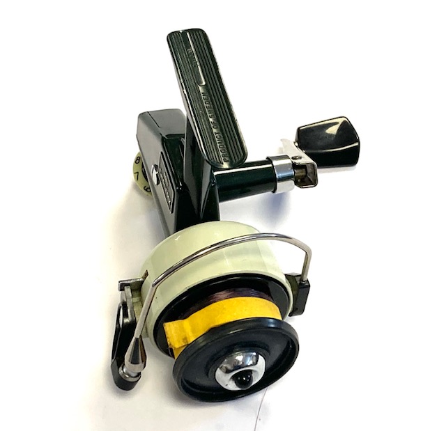 Abu Cardinal 44 Fixed Spool Fishing Reel LHW Rare ( Sent instead of 1620W010 as broken spool