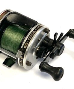 Abu Ambassadeur 5500-C3, 4 screw levelwind sea fishing reel