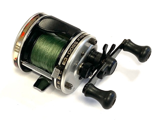 Abu Ambassadeur 5500-C3, 4 screw levelwind sea fishing reel
