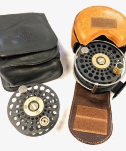 Ari't Hart Rio Orbigo F2 trout fly reel with spare spool and pouch