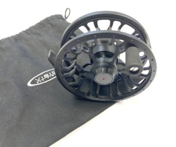 Vision Hero trout fly black #4-6 reel with bag