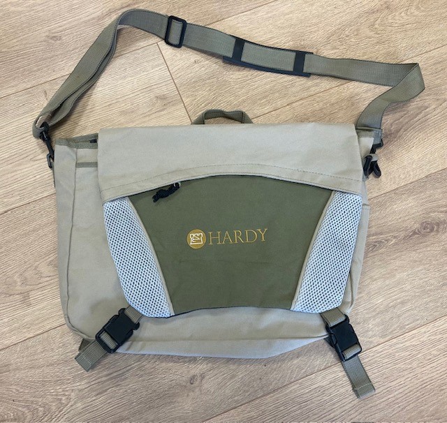 House of Hardy green / beige fishing tackle bag with shoulder strap
