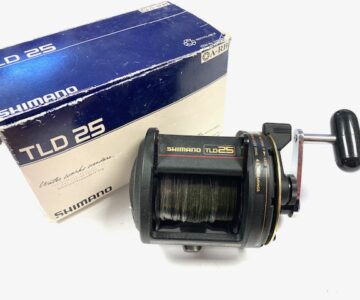 Shimano TDL 25 deep sea fishing reel with box