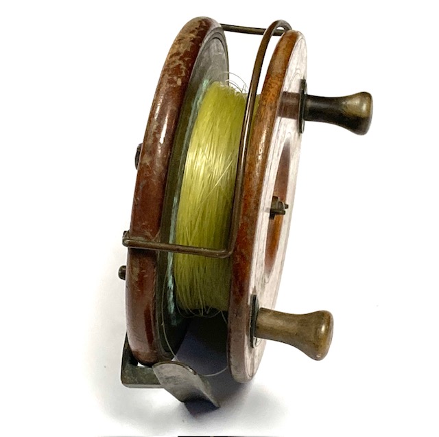 Alternative view of Sun and Planet large 6" Scarborough Sea Fishing Reel With Line Guard