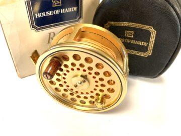 Hardy Gold Sovereign #8/9 trout fly reel with Hardy reel pouch Plus Hardy line Ltd Ed #832