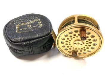 Hardy Gold Sovereign #8/9 trout fly reel with Hardy reel pouch Ltd Ed #036