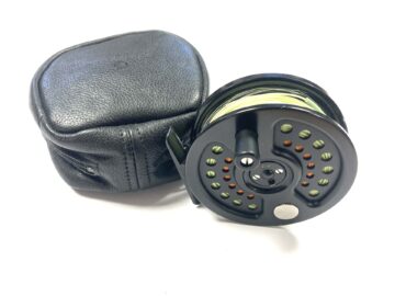 Hardy Sovereign 2000 fly reel, #7 Hardy padded case