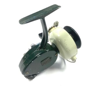 Alternative view of Abu Cardinal 444A Fixed Spool Spinning Reel
