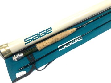 Sage SP 690 Graphite fly rod 9′ 2 piece #6 bag & tube