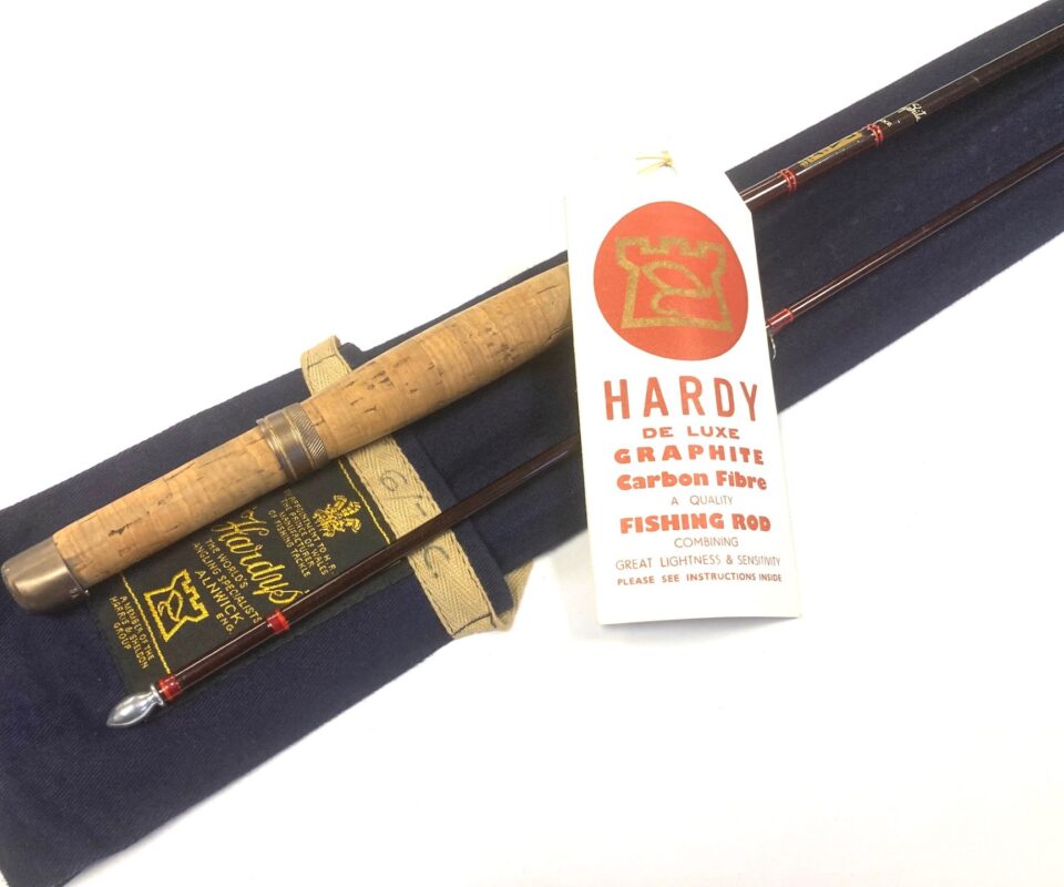 Hardy Graphite DeLuxe 9′ 2 Piece Carbon Trout Fly Rod #6/7 With Bag And Hardy Tube