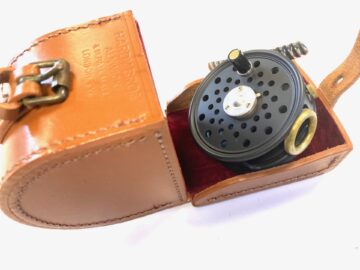 Hardy St George Junior 2 9/16 Trout Fly Reel RHW Line Guide & Leather Case